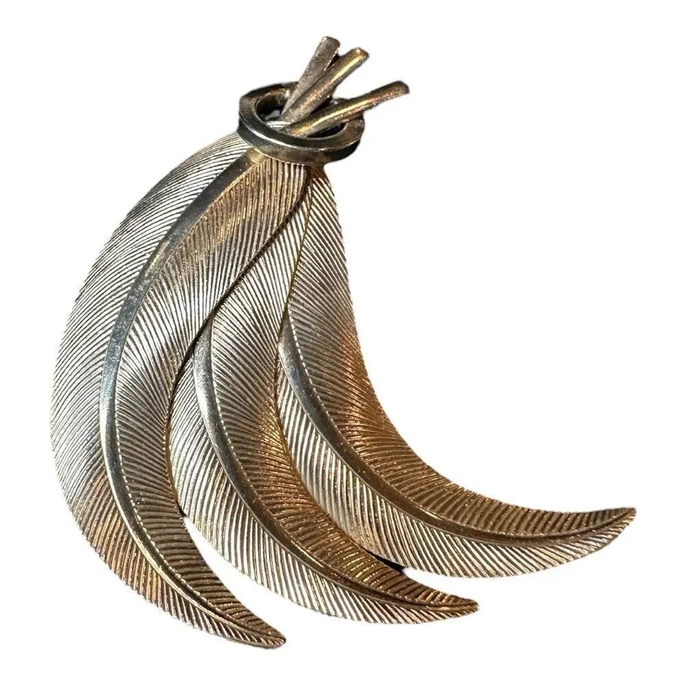 Silver Feather Pendant